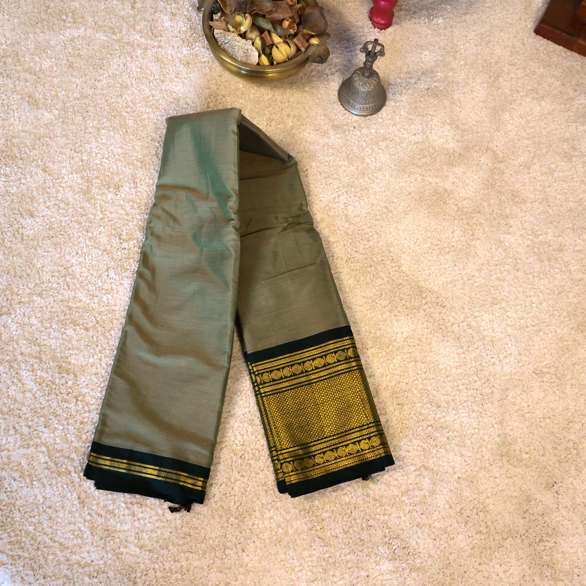 Kamakshi - Narayanpet Zari Border