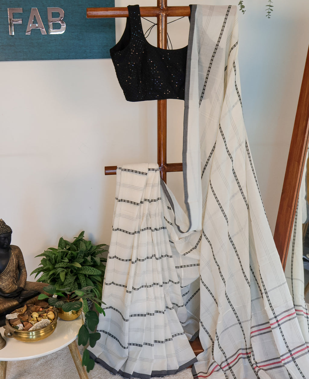 Dhatri - Narayanpet Striped Butta