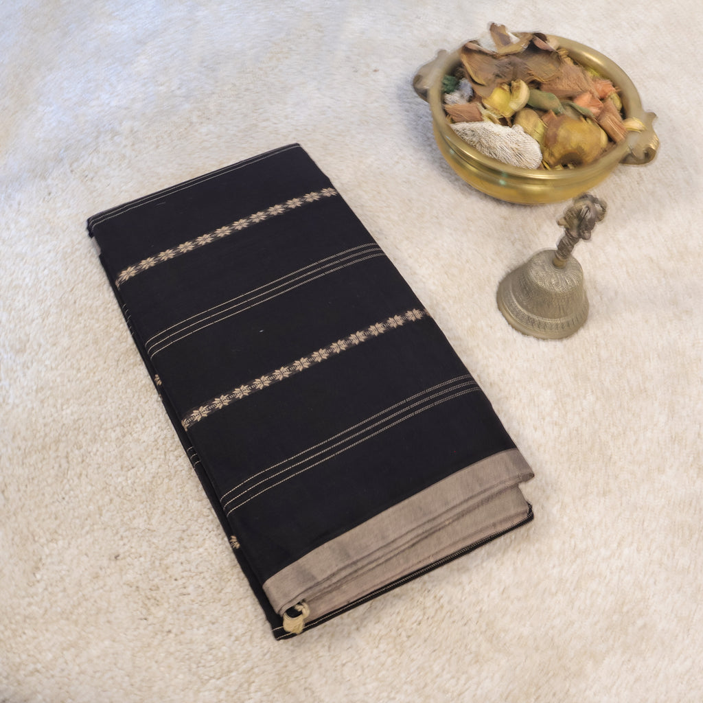 Dhatri - Narayanpet Striped Butta