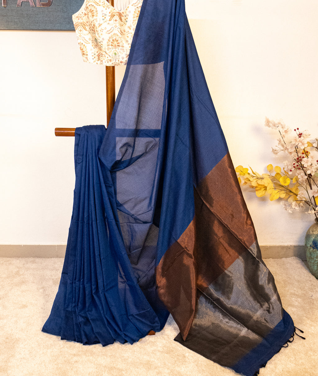 Gargi - Khadi with Zari Pallu