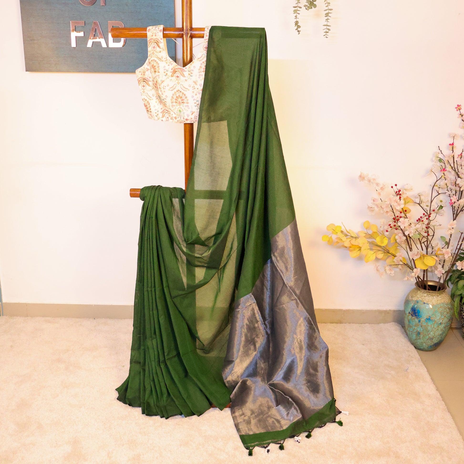 Gargi - Khadi with Zari Pallu