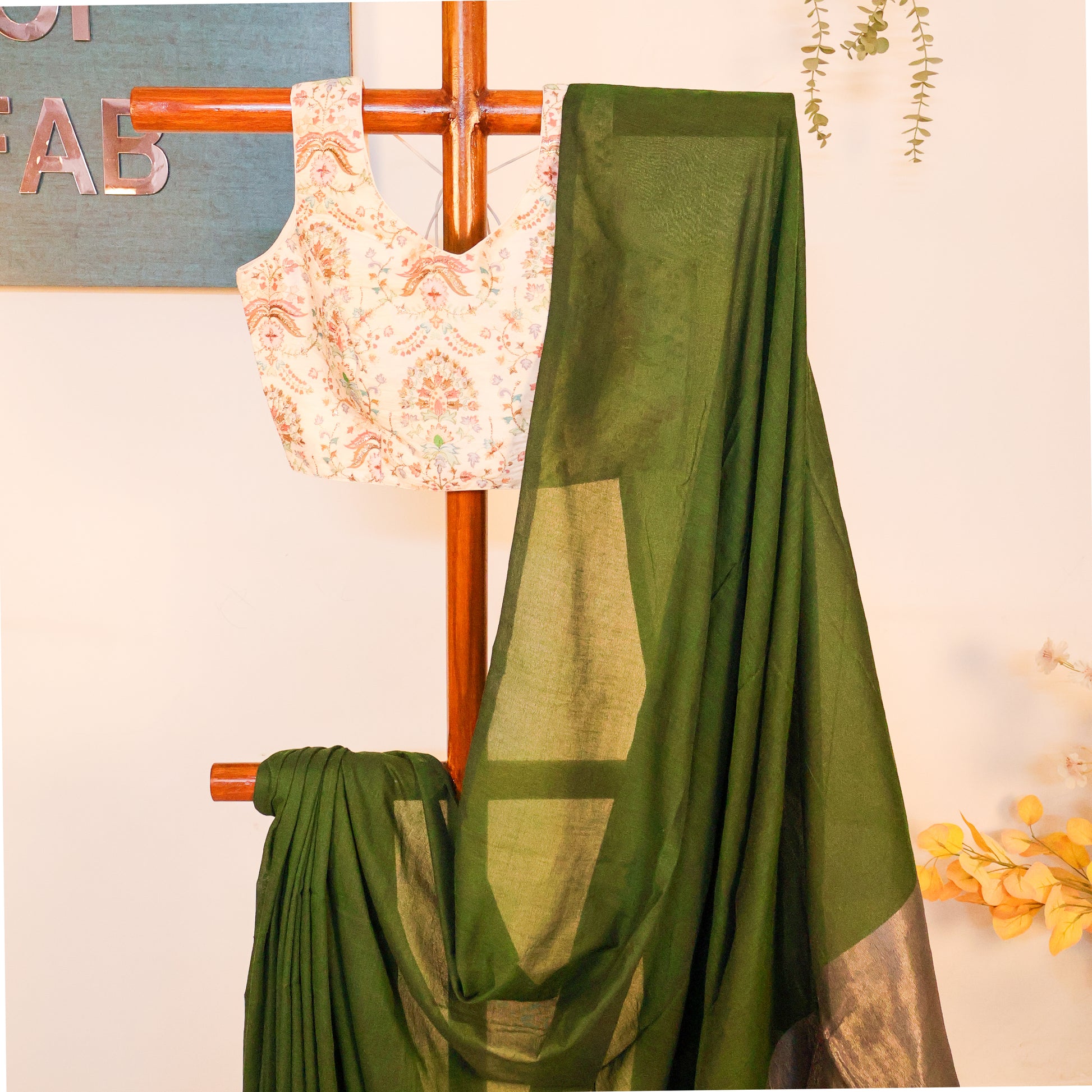 Gargi - Khadi with Zari Pallu