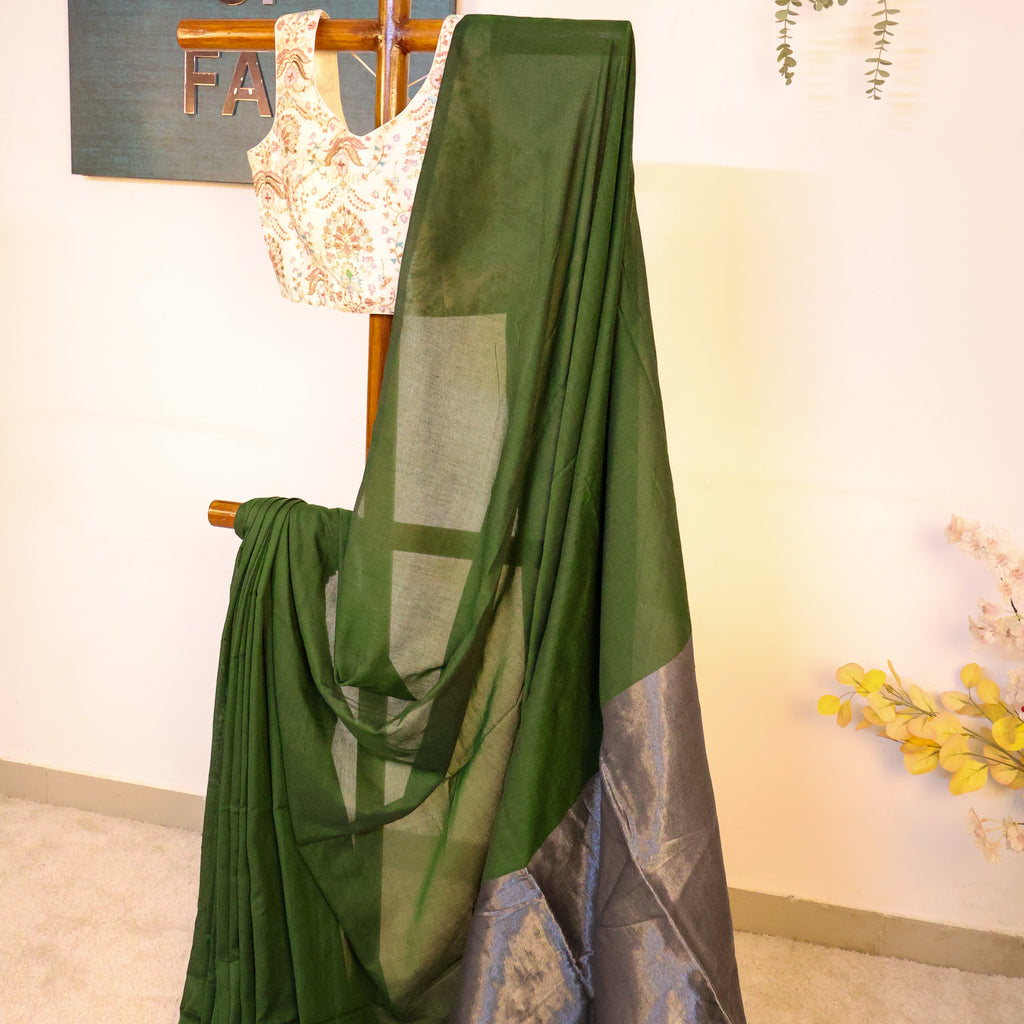 Gargi - Khadi with Zari Pallu