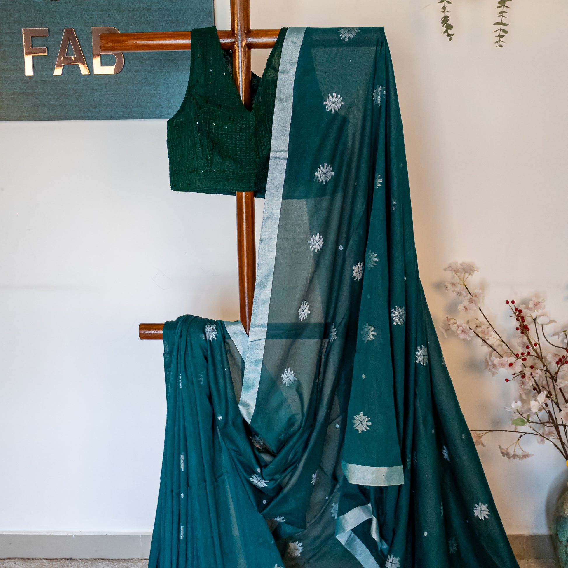 Tara - Khadi Star Butta