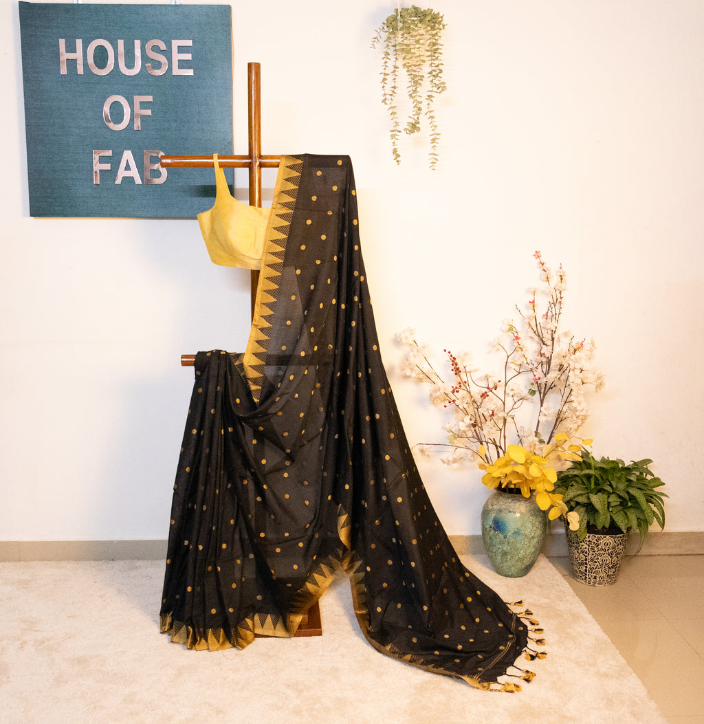 Haripriya - Khadi Golden Buttas