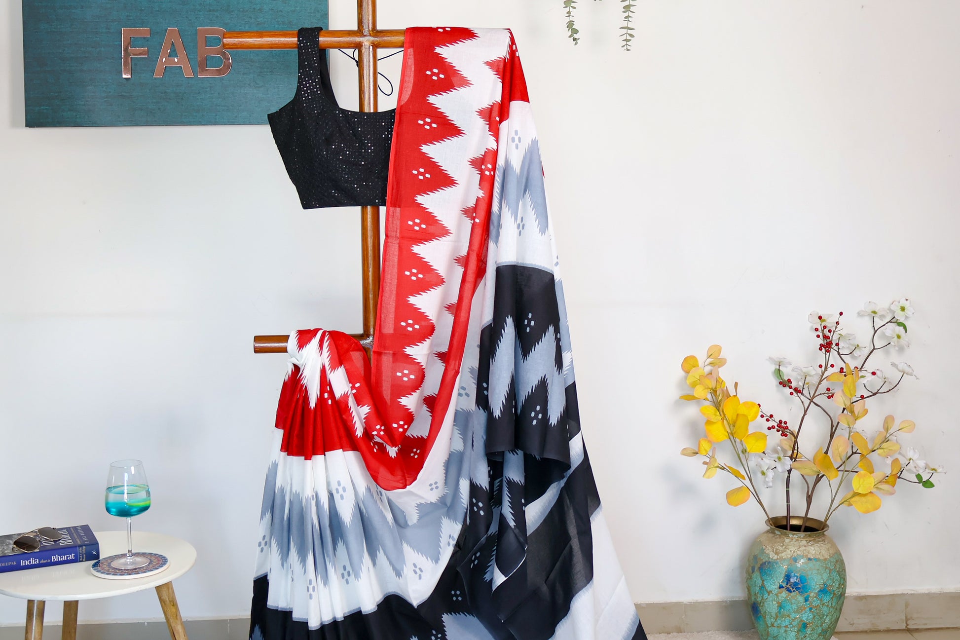 Ambhika - Mul Mul Geometric Prints