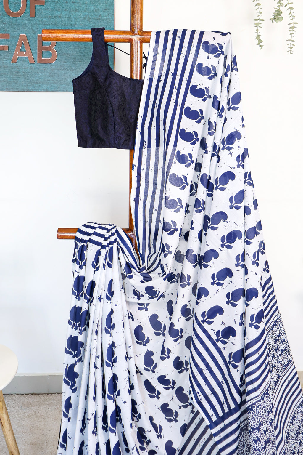 Tripura - Mul Mul Mango Print